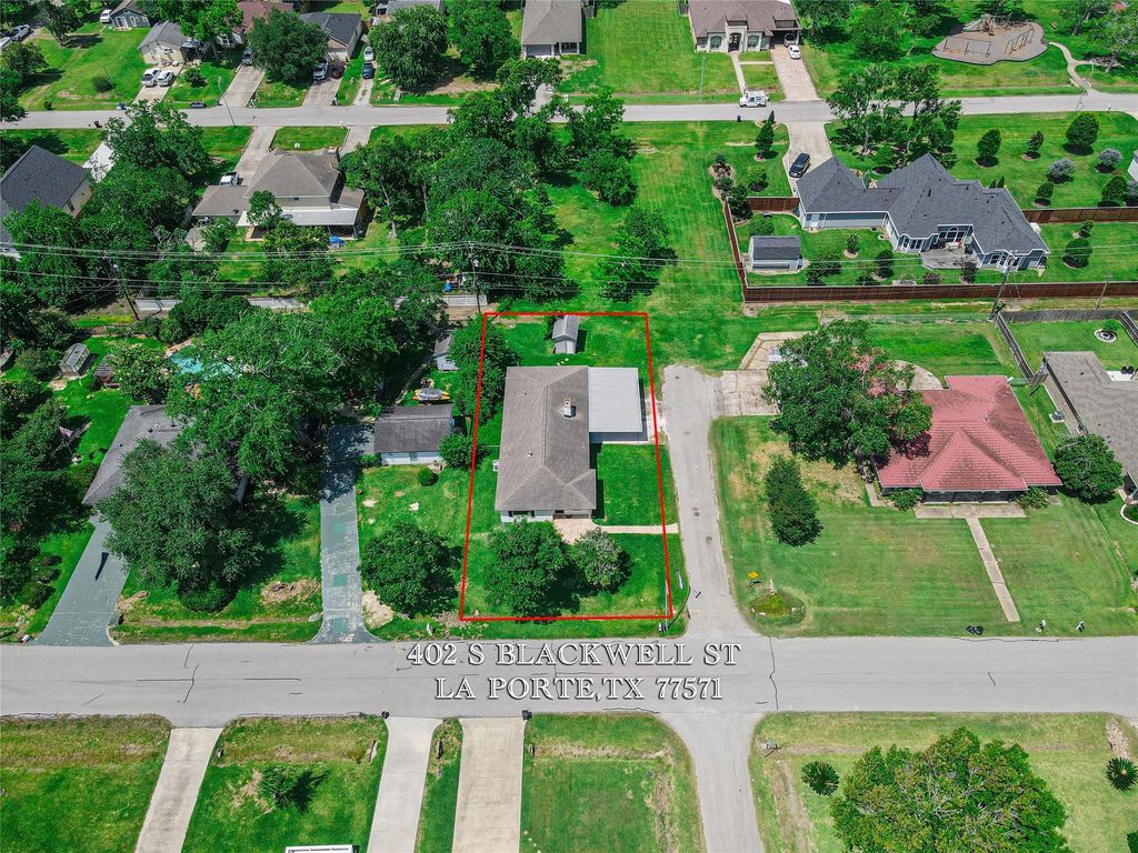 402 S Blackwell Street, Houston, TX 77571