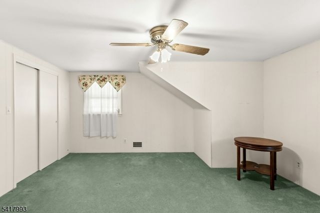 10 Tree Top Dr, Springfield Twp., NJ 07081