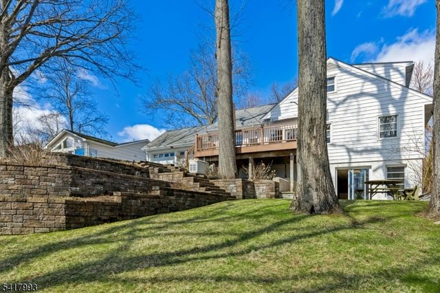 10 Tree Top Dr, Springfield Twp., NJ 07081