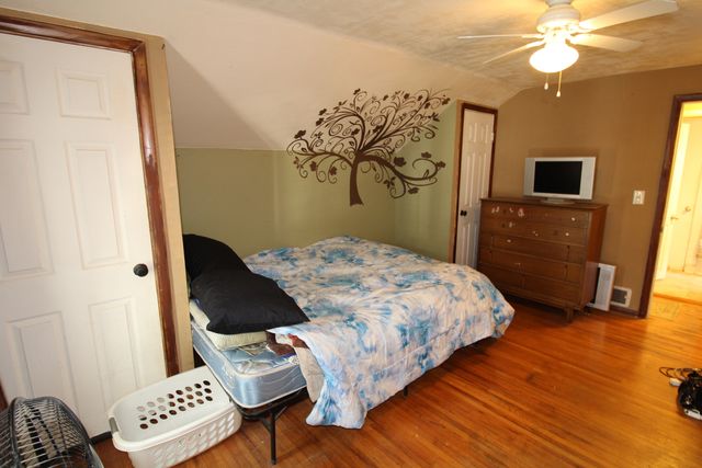 512 E High Street, Davenport, IA 52803