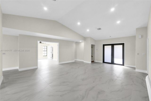 8419 NW 55th Ct, Coral Springs, FL 33067