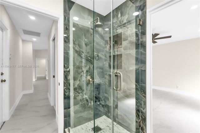 8419 NW 55th Ct, Coral Springs, FL 33067