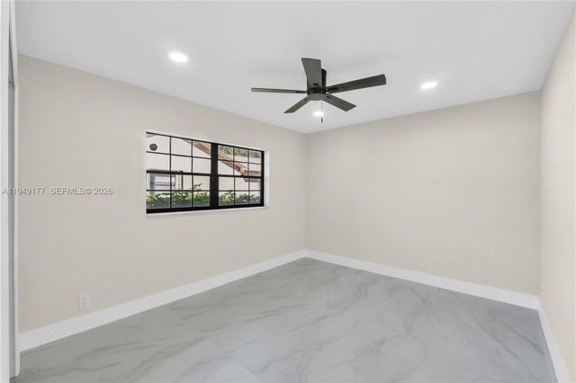 8419 NW 55th Ct, Coral Springs, FL 33067