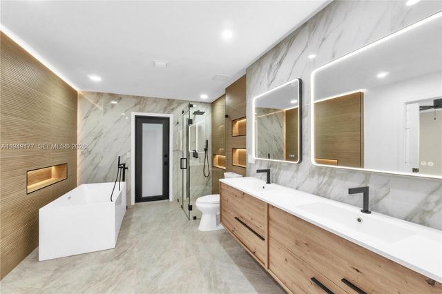 8419 NW 55th Ct, Coral Springs, FL 33067