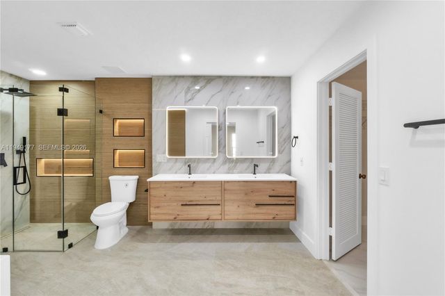 8419 NW 55th Ct, Coral Springs, FL 33067