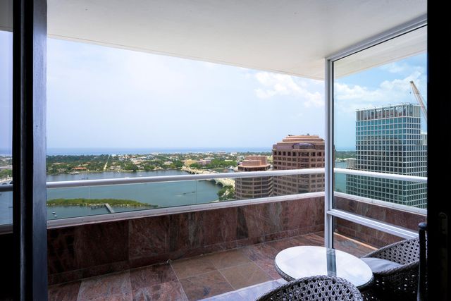 529 S Flagler Drive 26h, West Palm Beach, FL 33401