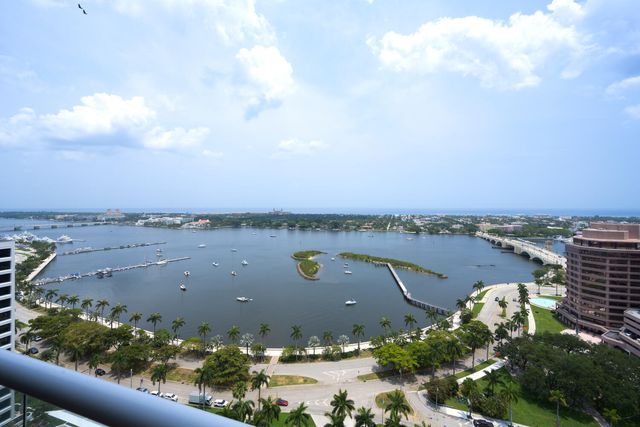 529 S Flagler Drive 26h, West Palm Beach, FL 33401