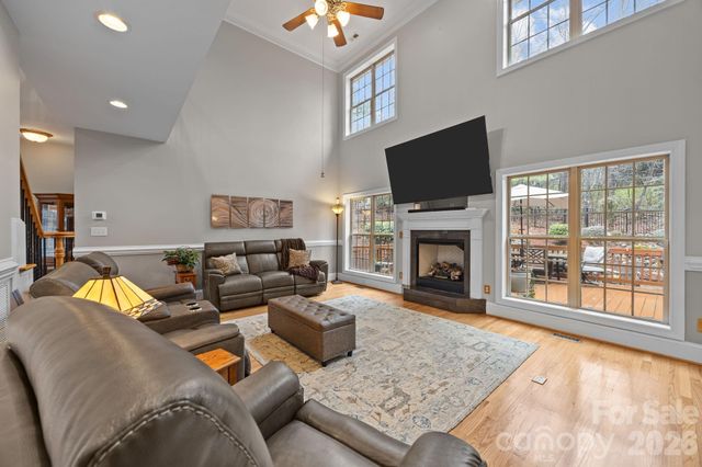 7717 Cottonwood Drive, Denver, NC 28037