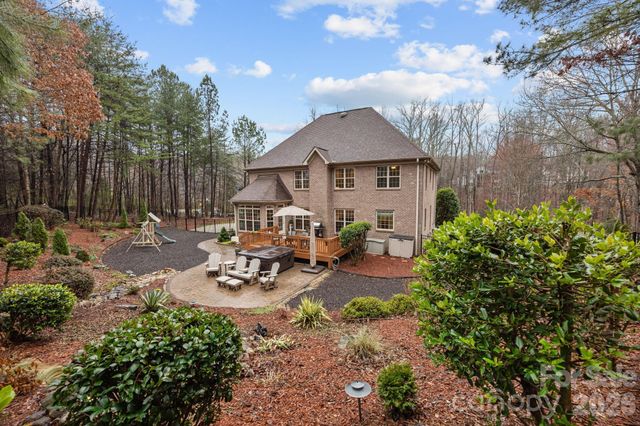 7717 Cottonwood Drive, Denver, NC 28037