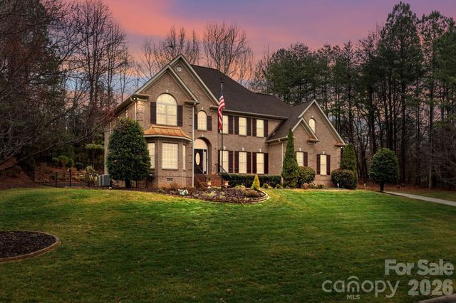 7717 Cottonwood Drive, Denver, NC 28037