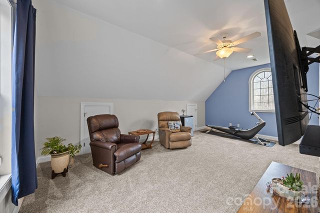 7717 Cottonwood Drive, Denver, NC 28037