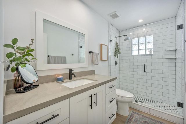 11455 SW 72nd Ter, Miami, FL 33173