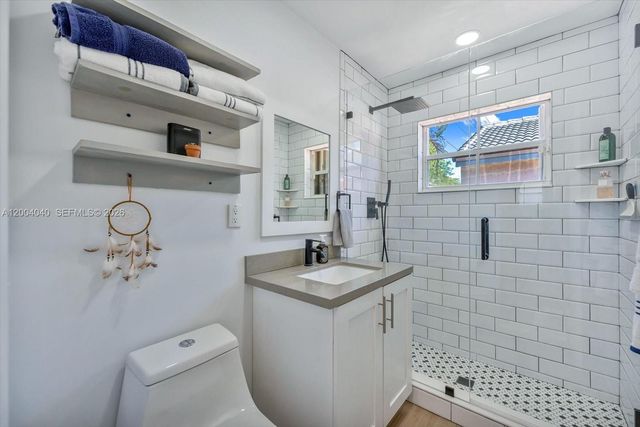 11455 SW 72nd Ter, Miami, FL 33173