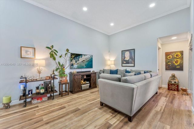 11455 SW 72nd Ter, Miami, FL 33173