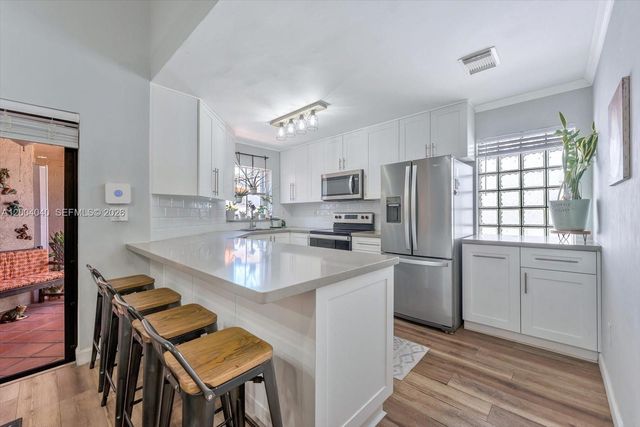 11455 SW 72nd Ter, Miami, FL 33173