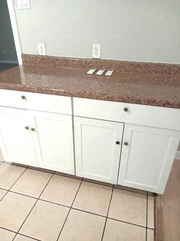 5902 Pershing Street, Houston, TX 77033