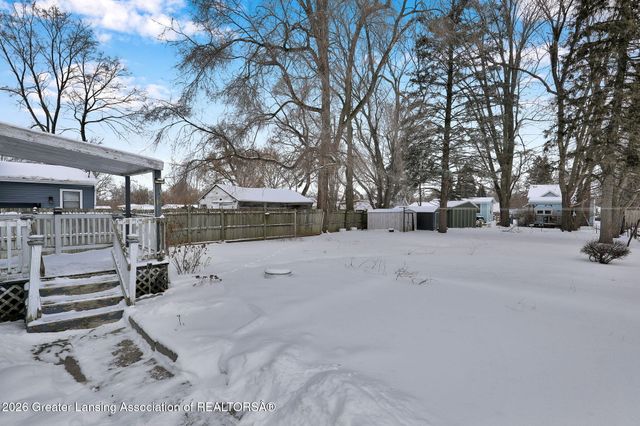 504 W Fairfield Avenue, Lansing, MI 48906