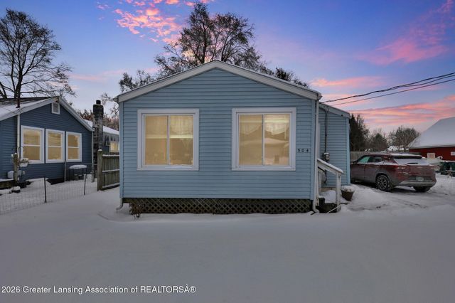 504 W Fairfield Avenue, Lansing, MI 48906