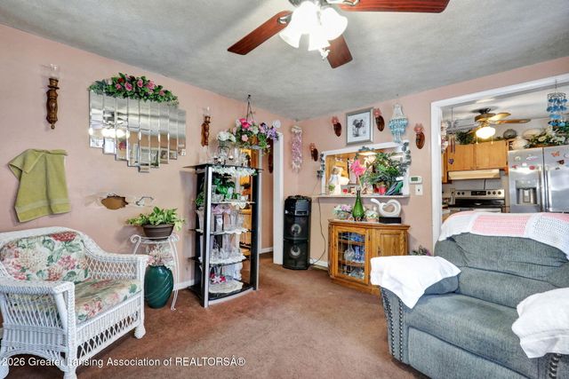 504 W Fairfield Avenue, Lansing, MI 48906