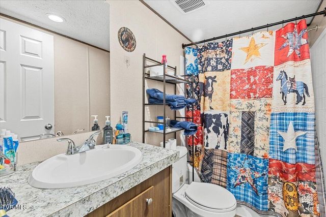 3306 U.S. 321, Hampton, TN 37658