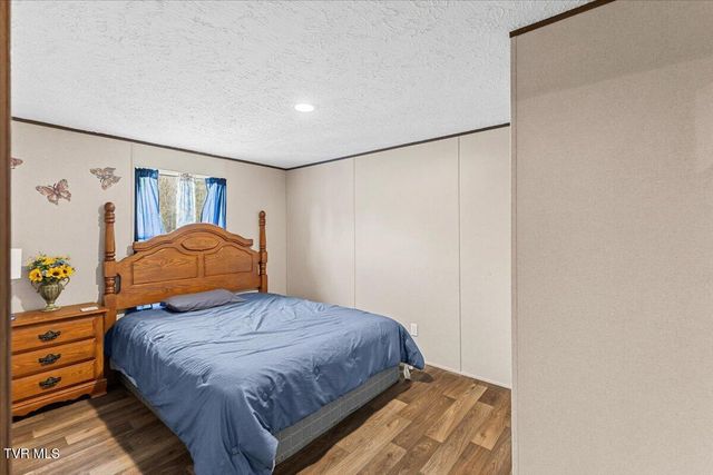 3306 U.S. 321, Hampton, TN 37658