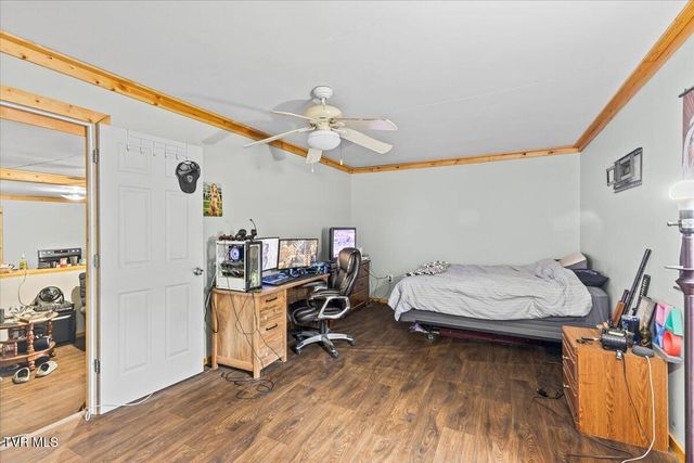 3306 U.S. 321, Hampton, TN 37658