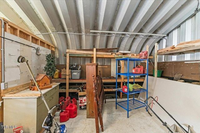 3306 U.S. 321, Hampton, TN 37658