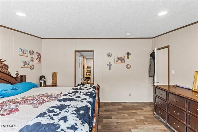 3306 U.S. 321, Hampton, TN 37658