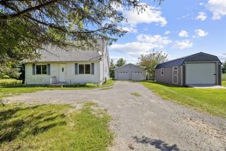 19785 S Lakeside Road, New Buffalo, MI 49117