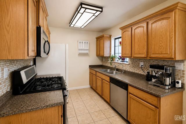 21951 Berne, Tehachapi, CA 93561