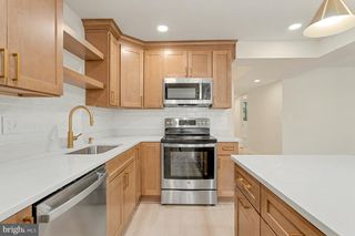 13 MULLINGAR CT #102, Lutherville Timonium, MD 21093