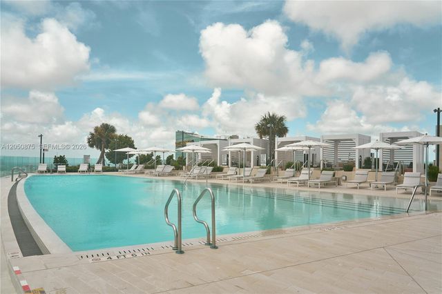 300 Biscayne Blvd Way 3104, Miami, FL 33131