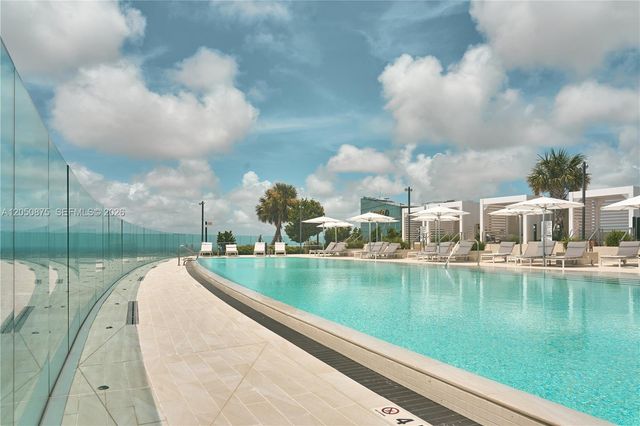 300 Biscayne Blvd Way 3104, Miami, FL 33131
