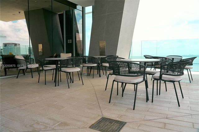 300 Biscayne Blvd Way 3104, Miami, FL 33131