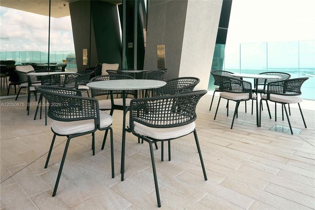 300 Biscayne Blvd Way 3104, Miami, FL 33131