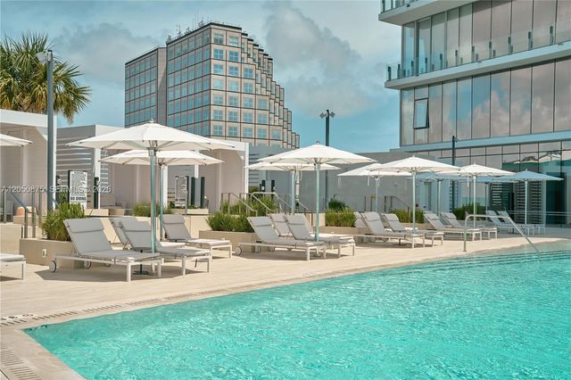 300 Biscayne Blvd Way 3104, Miami, FL 33131