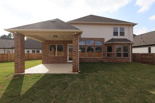 155 Silverbow Creek Way, Conroe, TX 77304