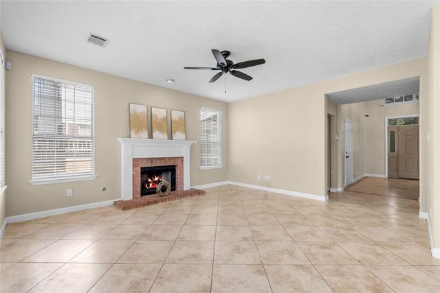 2212 Palm Lagoon Drive, League City, TX 77573