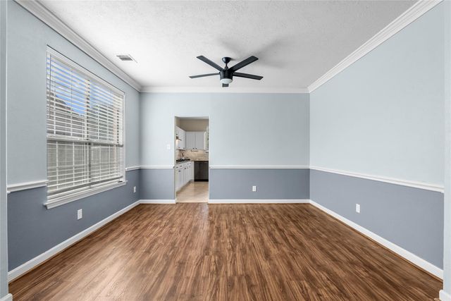 2212 Palm Lagoon Drive, League City, TX 77573