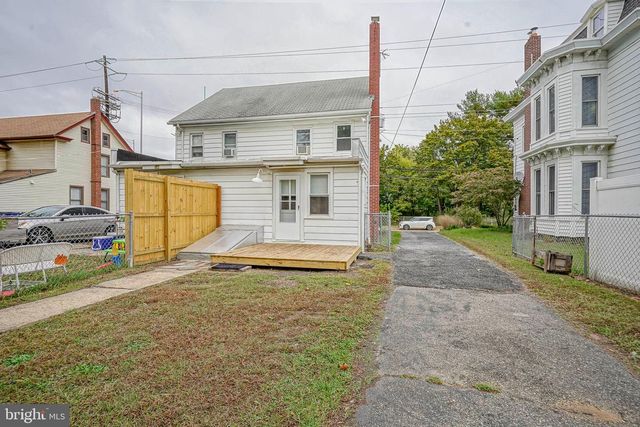 89 MAIN ST, Bridgeport, NJ 08014