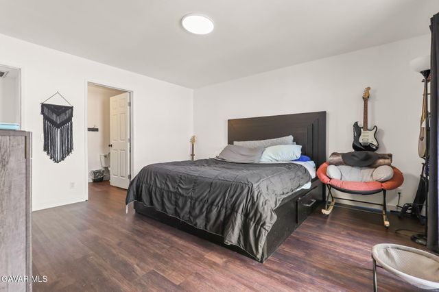 13243 Vanowen Street 2, North Hollywood, CA 91605