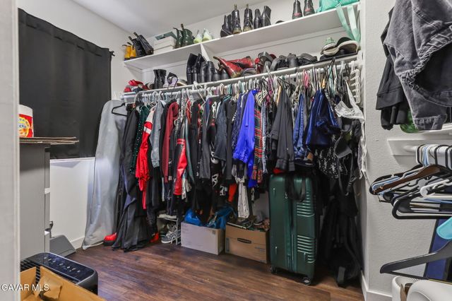 13243 Vanowen Street 2, North Hollywood, CA 91605