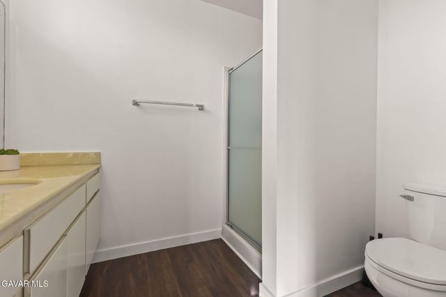 13243 Vanowen Street 2, North Hollywood, CA 91605