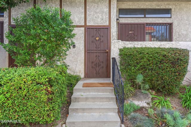 13243 Vanowen Street 2, North Hollywood, CA 91605