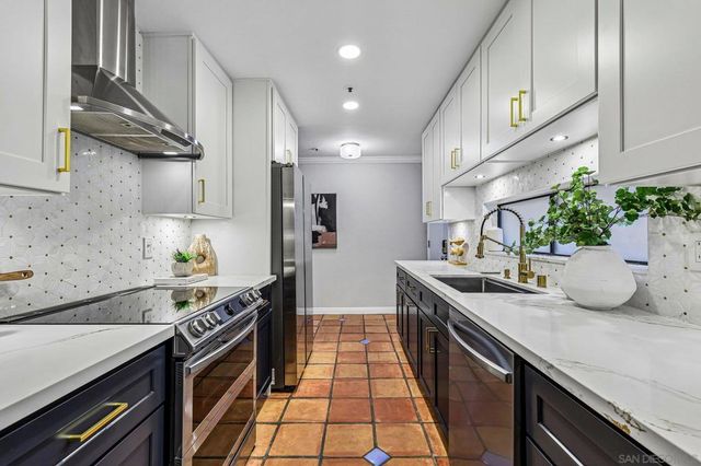 4007 Everts St 1D, San Diego, CA 92109