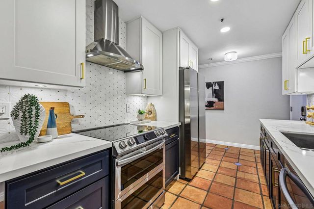 4007 Everts St 1D, San Diego, CA 92109