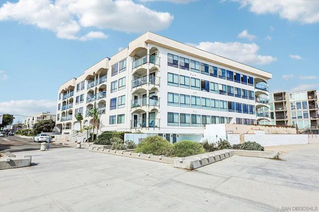 4007 Everts St 1D, San Diego, CA 92109