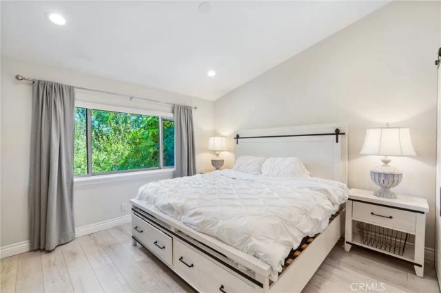 8 Clover Hill Lane 120, Laguna Hills, CA 92653