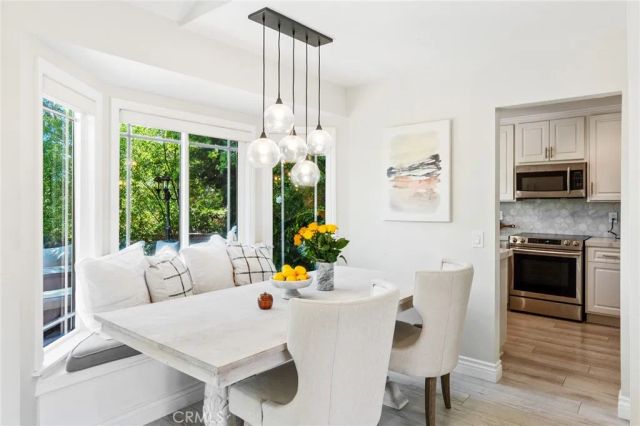 8 Clover Hill Lane 120, Laguna Hills, CA 92653