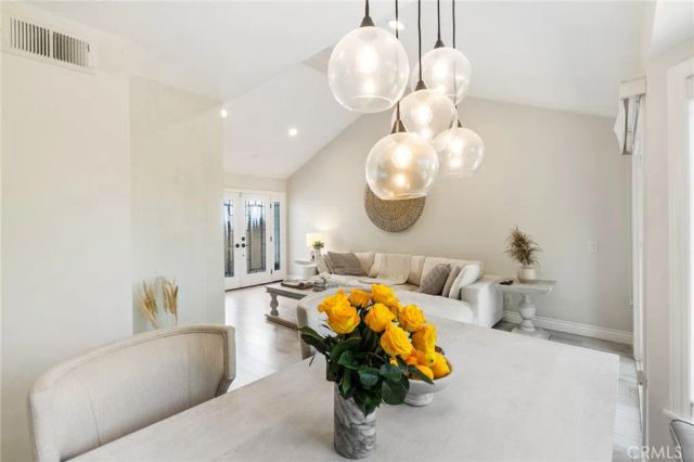 8 Clover Hill Lane 120, Laguna Hills, CA 92653
